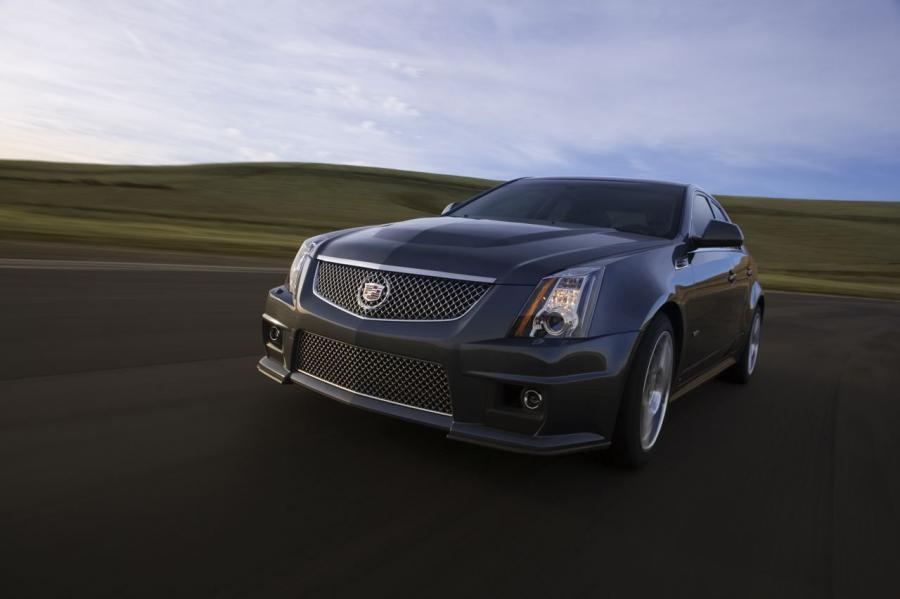  Cadillac CTS-V Coupe 2010 года  (фото 32 из 315)